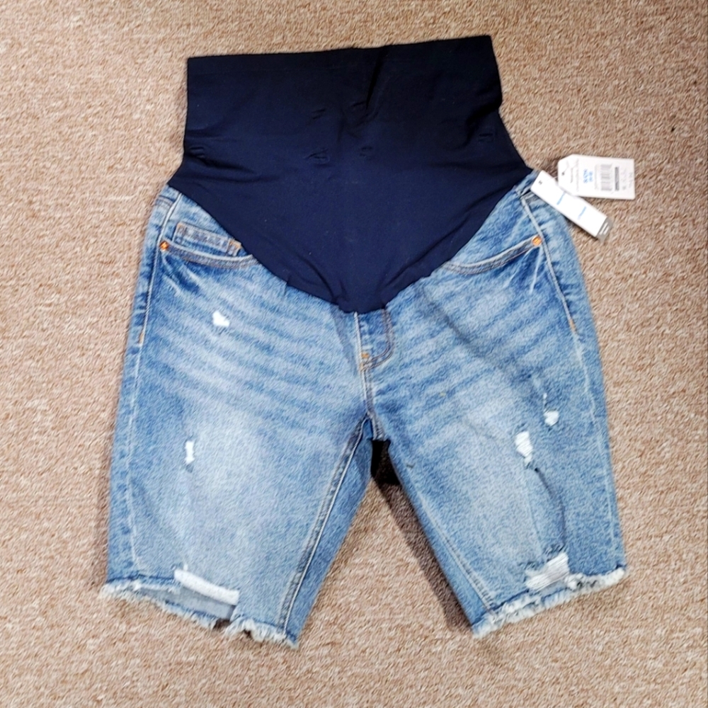 Maternity jean shorts with belly band 5 pocket bermuda Time and Tru